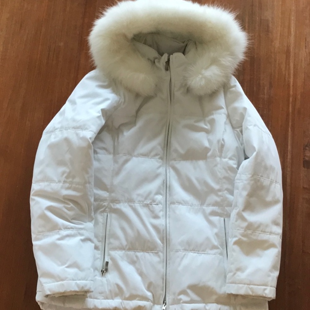GENUINE FOX FUR TRIMMED DOWN AND FEATHER PUFFER COAT GREAT FOR BRIDE WEDDING